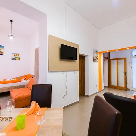 Downtown Lux Apartments, Subotica